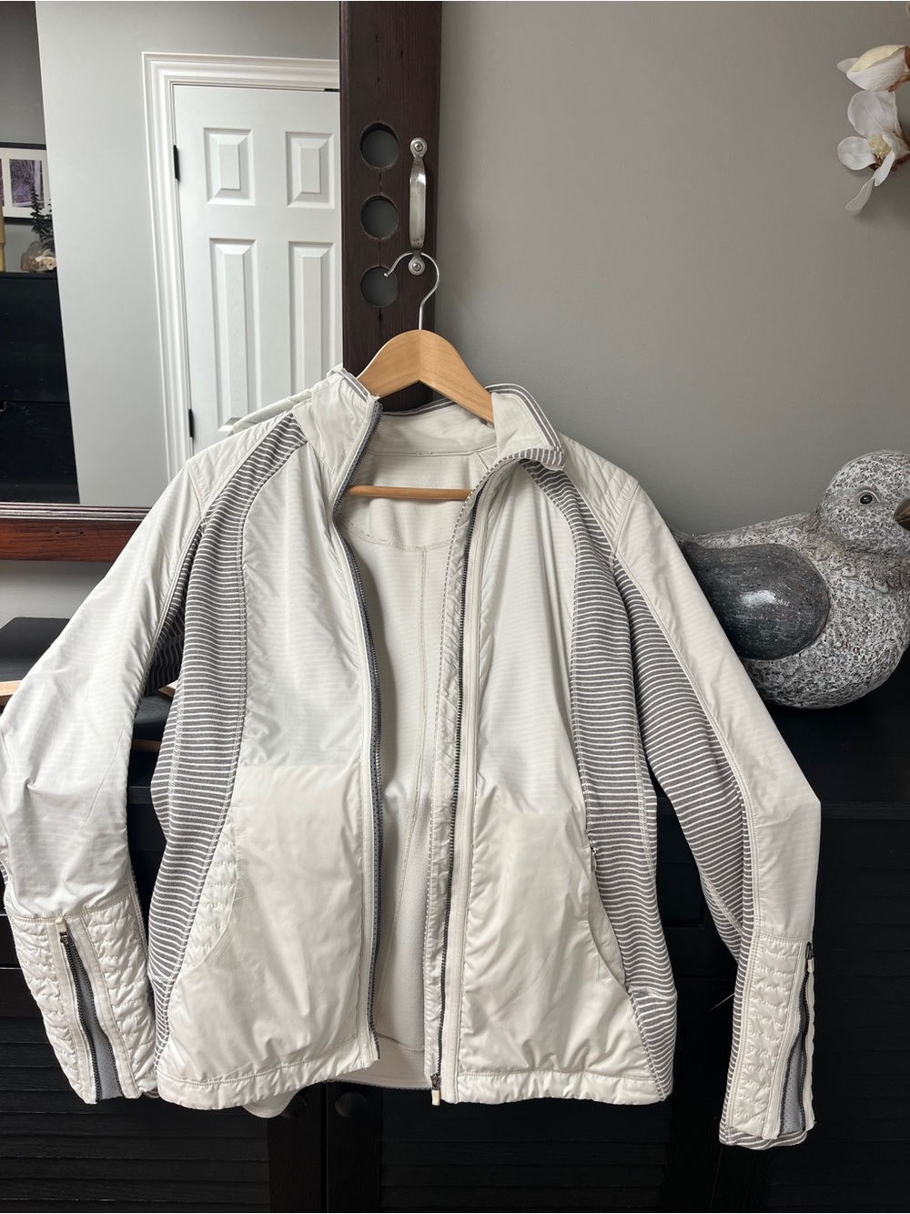 lululemon athletica Lightweight White Jacket with Gray Striped Panels